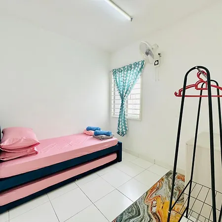 Setia Alam Islamic Homestay Shah Alam Exterior photo