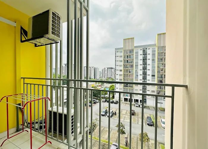 Setia Alam Islamic Homestay
